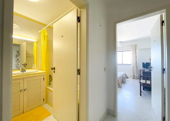 Tranquility And Sea View At Meia #1867 Appartement Lagos